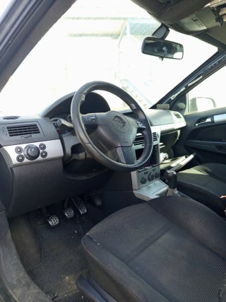 Despiece Opel Astra H GTC
