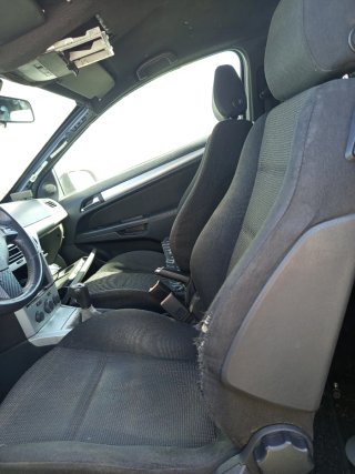Despiece Opel Astra H GTC