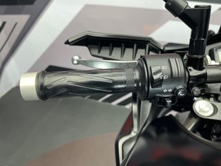 Yamaha Tracer 700 Negra y Azul
