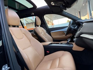 Volvo XC90 D5 AWD