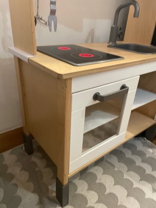 Cocinita Ikea + Microondas Juguete