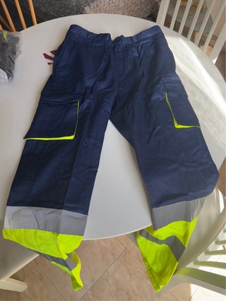 Pantalón de trabajo azul y amarillo