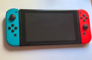 Nintendo Switch Azul y Rojo