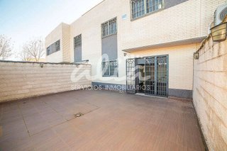 Casa adosada en venta en Seseña Nuevo en Seseña
