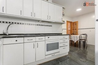 Piso en alquiler en Ermitagaña - Mendebaldea en Pamplona