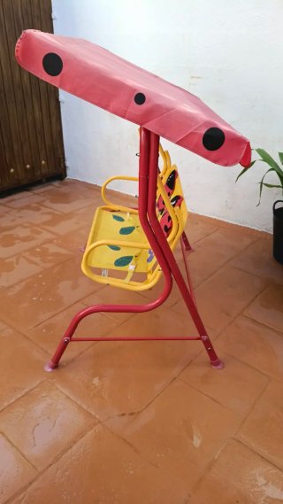 Columpio balancín infantil ladybug
