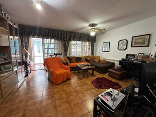 Casa adosada en venta en Cabo de las Huertas en Alicante