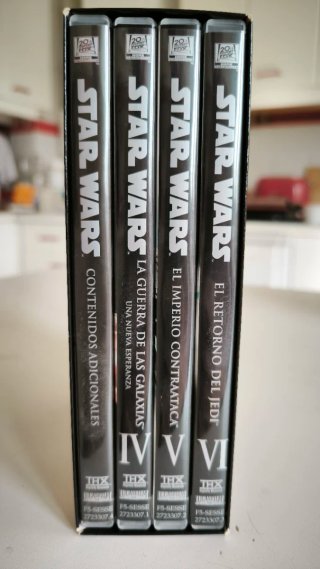 Trilogía Star Wars DVD Masterizada estuche dorado