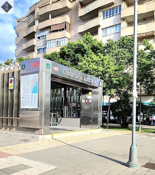 Piso en alquiler en Teatinos en Málaga