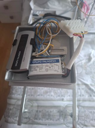 Lampade da soggiorno regolabili con telecomando