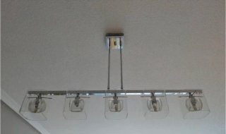Lampade da soggiorno regolabili con telecomando