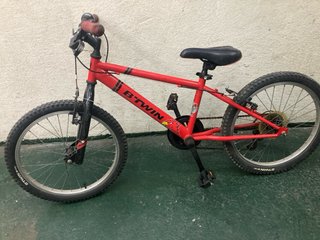 Bicicleta  B-Twin