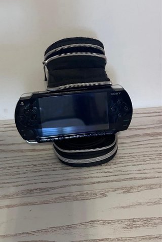Sony PSP 1000 Nera + Pro Evolution Soccer 5