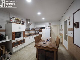 Chalet en venta en Tomelloso