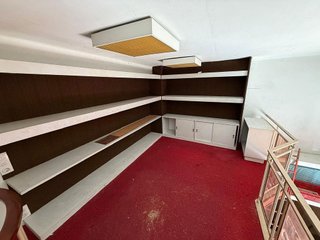 Local comercial en venta en Joc de la Bola - Camps d'Esports - Ciutat Jardí - Montcada en Lleida