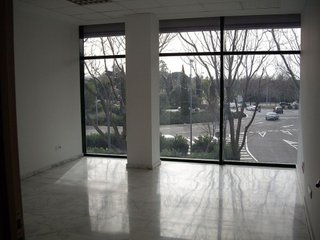Oficina en alquiler en Parque Atlántico - Los Arcos - Aeropuerto Viejo en Sevilla