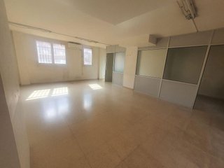 Local comercial en venta en Martorell