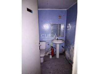 Local comercial en venta en Príncep de Viana - Clot -Xalets Humbert Torres en Lleida