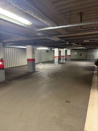 Garaje en venta en Cortes - Huertas en Madrid