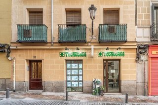 Garaje en venta en Cortes - Huertas en Madrid