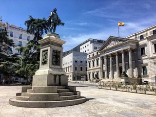 Garaje en venta en Cortes - Huertas en Madrid