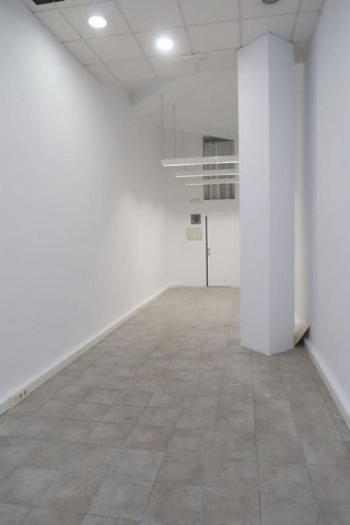 Local comercial en venta en Agra del Orzán - Ventorrillo - Vioño en Coruña (A)