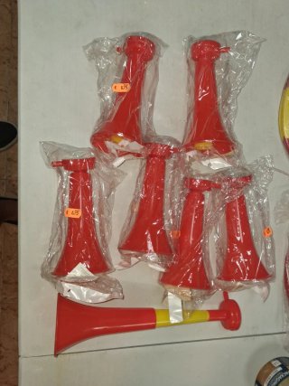 Pack 7 Bocinas Rojas