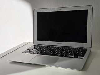 MacBook Air 11 + Extra