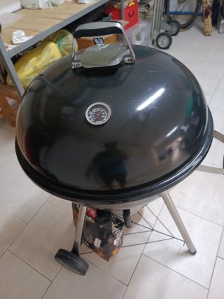 Barbecue tipo Weber