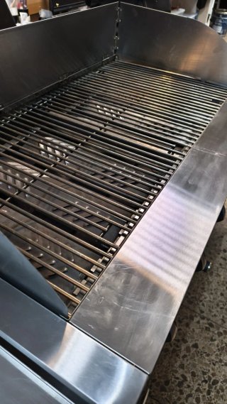 Barbacoa Gas Profesional 6 Fuegos