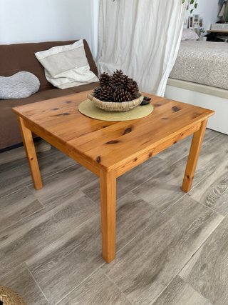 Mesa de centro de madera
