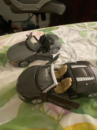 2 Coches Miniatura Descapotables