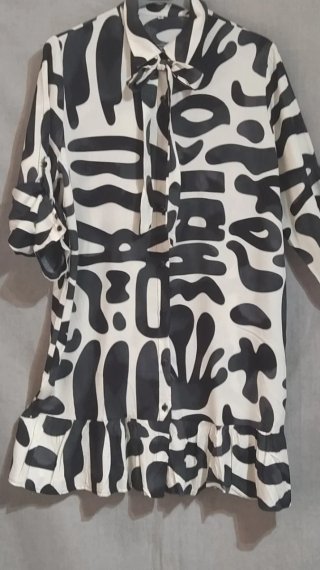 Vestido estampado blanco y negro