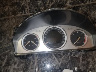 Despiece de Mercedes clase c 204 año 2010 nuevo