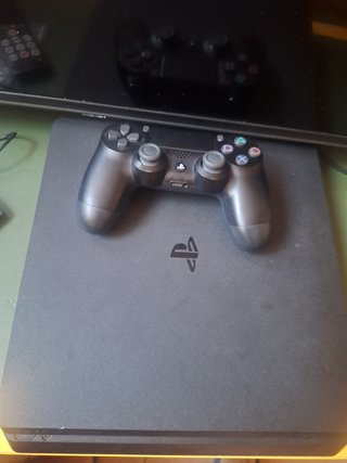 Playstation 4 PS4 Nera