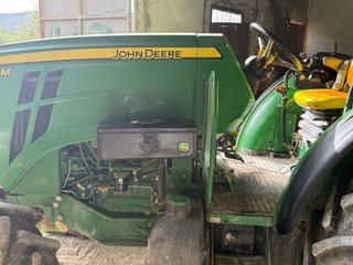 Tractor John Deere 5115M