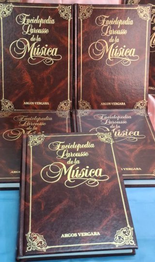 Enciclopedia larousse de la musica