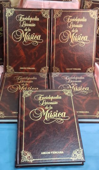 Enciclopedia larousse de la musica