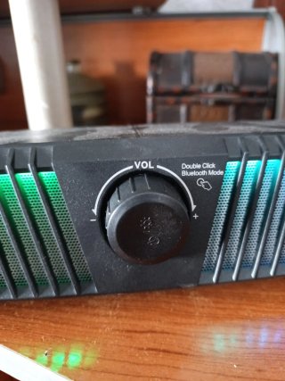 Barra de Sonido Bluetooth y Auxiliar