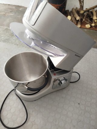 Robot de cocina Silvercrest amasadora