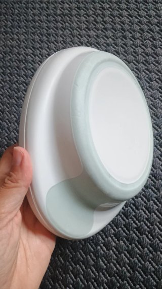Piatto Chicco con serbatoio acqua calda