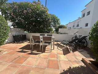 Casa pareada en alquiler en Los Naranjos - Las Brisas en Marbella