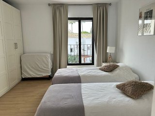 Casa pareada en alquiler en Los Naranjos - Las Brisas en Marbella