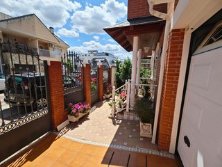 Casa adosada en venta en Las Américas en Parla