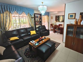 Casa adosada en venta en Las Américas en Parla