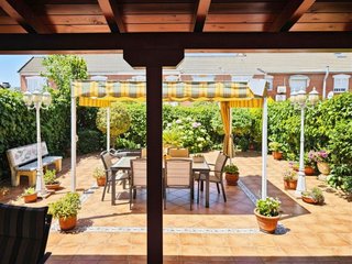 Casa adosada en venta en Las Américas en Parla