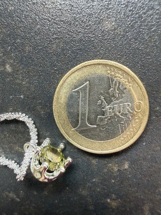 Collar Plata con Piedra Verde Lujo