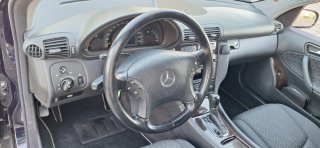 Mercedes-Benz Clase C 2005