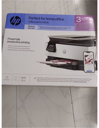 HP OfficeJet Pro 8122e - Stampante multifunzione professionale a colori A4 - Copia - Scanner - Fax mobile - Wi-Fi - Stampa ad alta qualità
