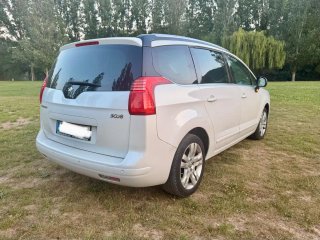 Peugeot 5008 2010